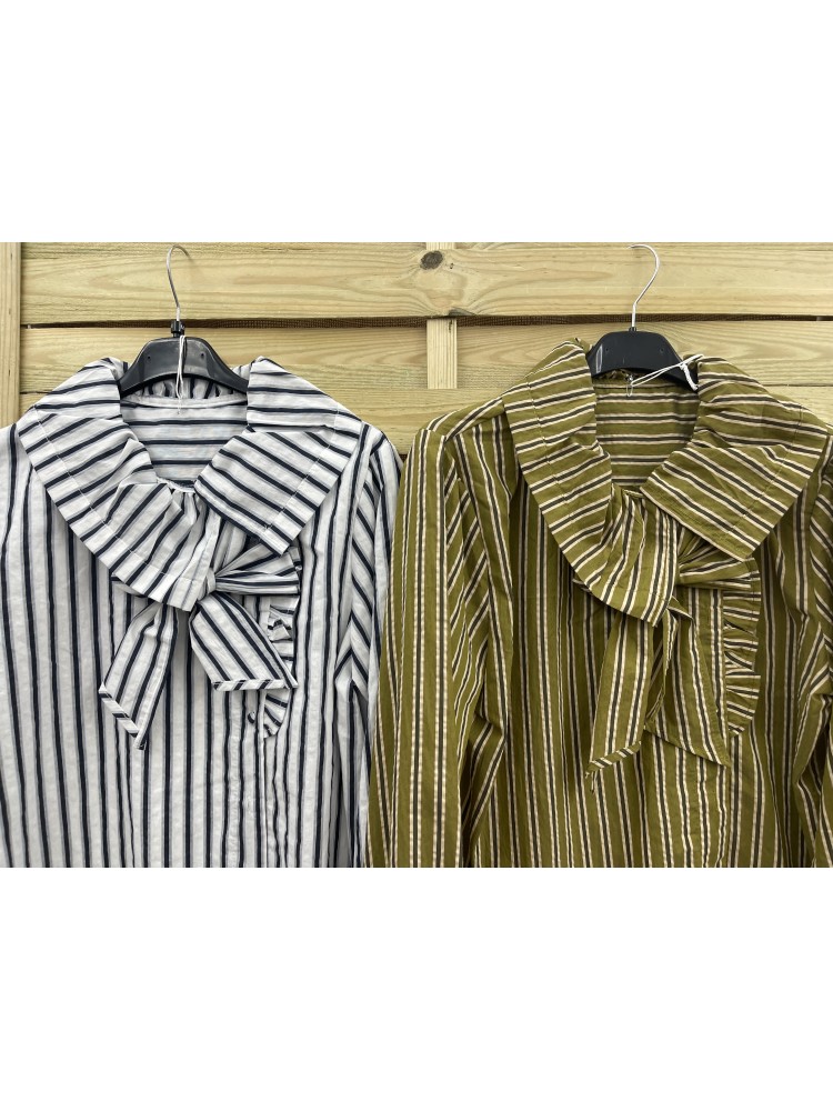 Camisa rayas con vuelta en cuello y maxi lazo