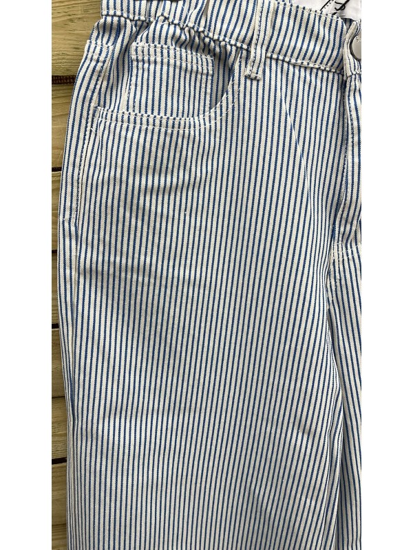 Pantalon acampanado de rayitas finas con cintura elástica 2