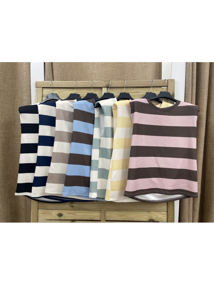 Top de sisa con maxi hombreras de rayas horizontales