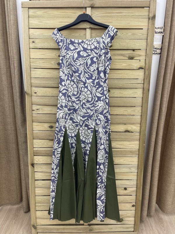 Vestido estampado con aberturas forradas lisas