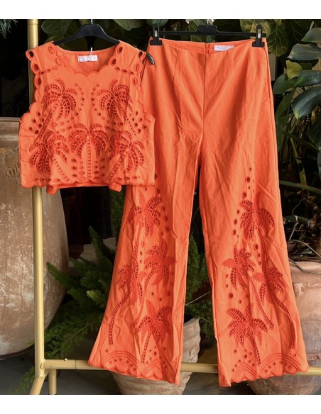 Conjunto de top y pantalón palmera calado
