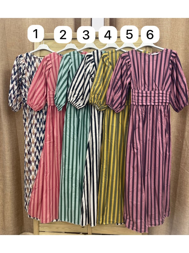 Vestido estampado con cintura de jaretas y manga abullonada