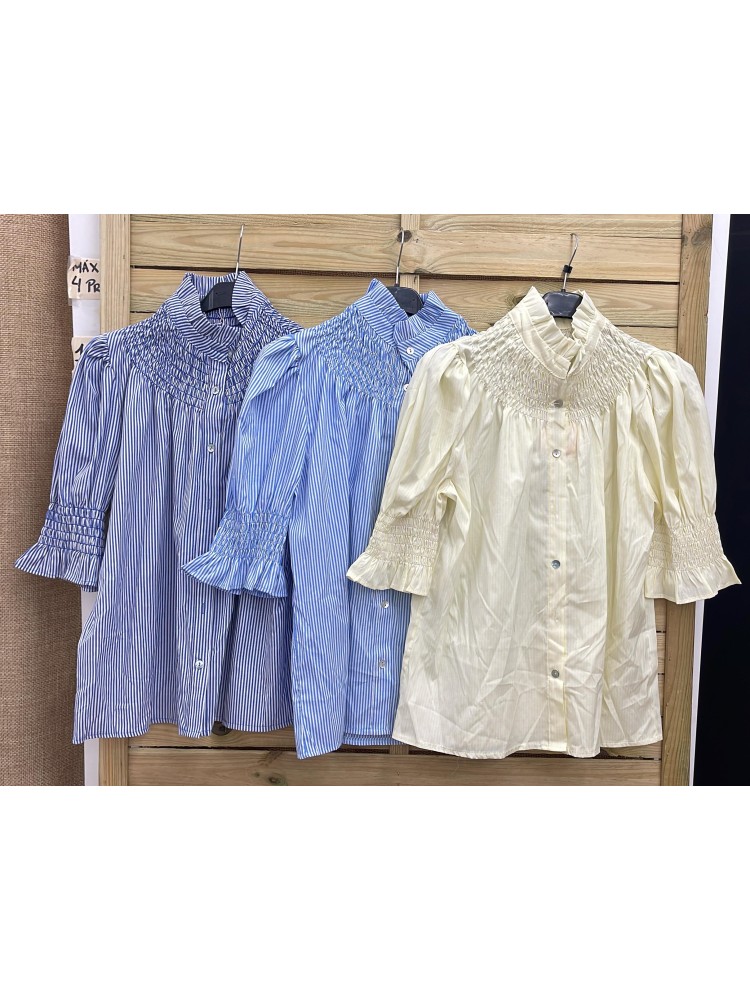 Camisa rayitas de manga con corta y cuello frunce